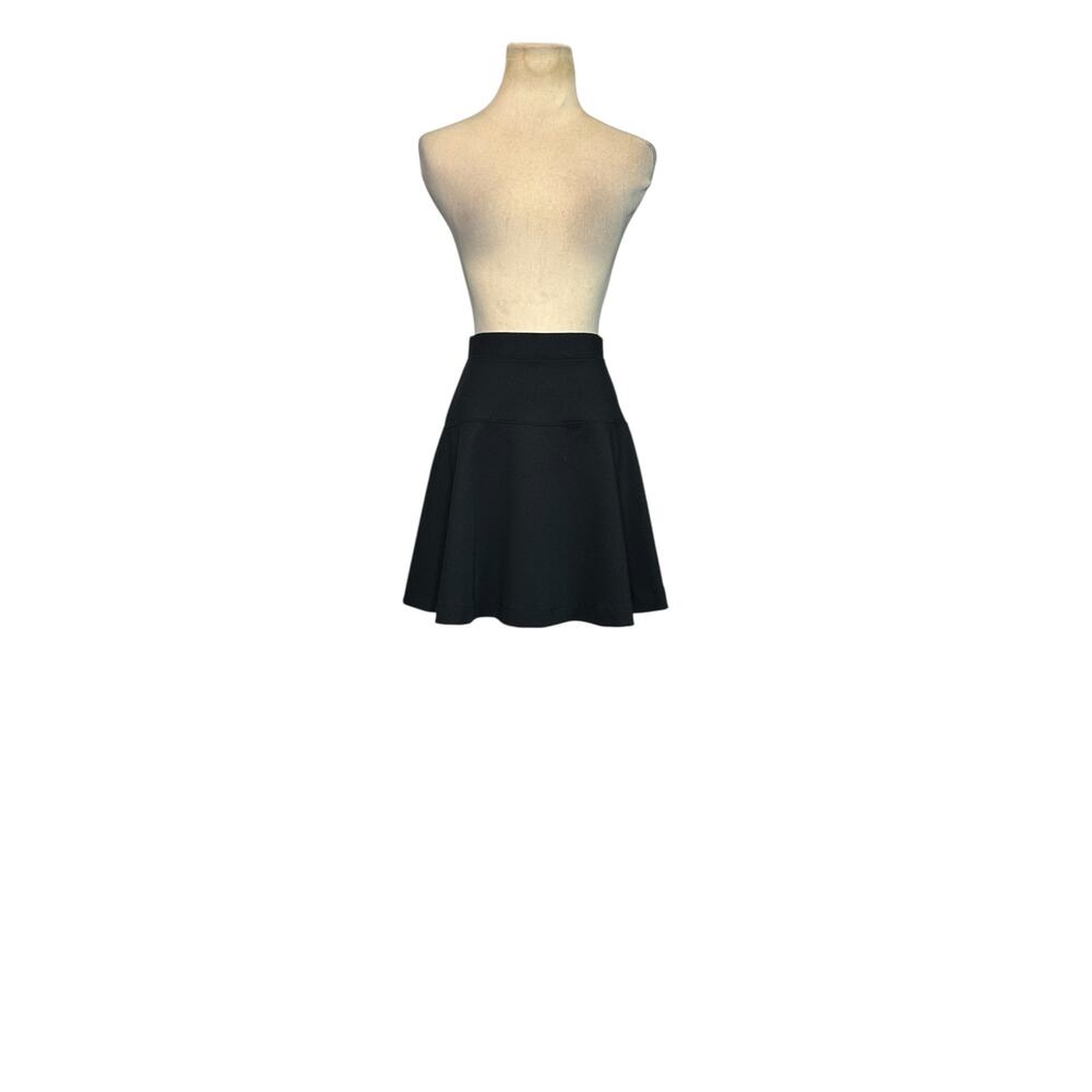 Old Navy black pull on A line mini skirt size Small